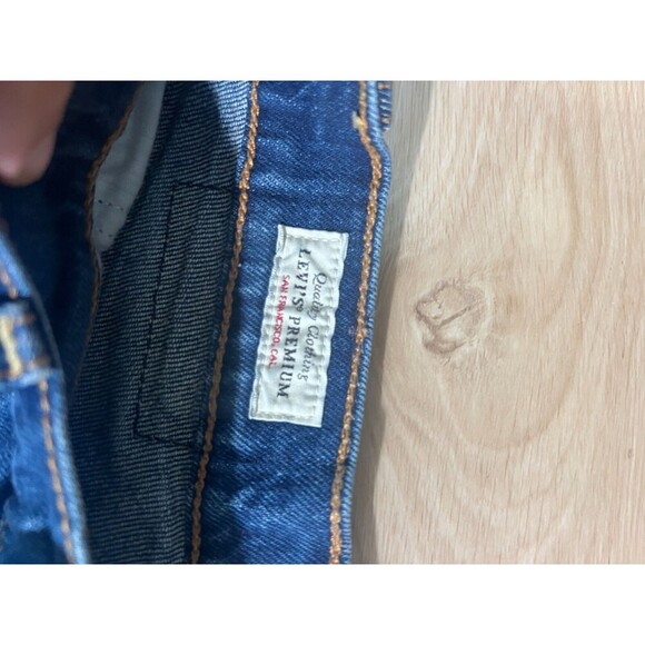 Levi's 501 Button-up Medium Wash Blue Jeans Size 25 - Picture 7 of 11